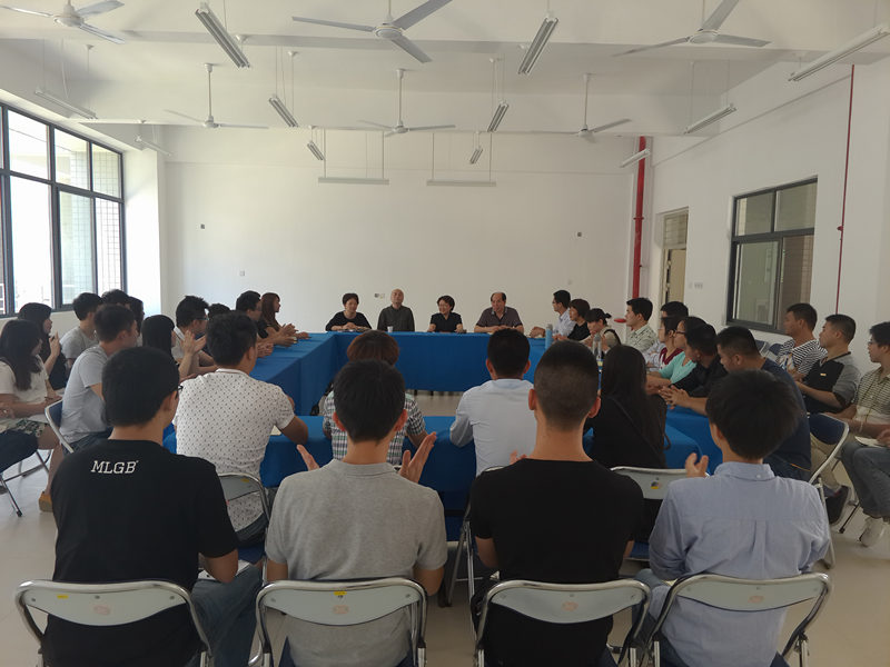 土木工程系顺利召开2015届毕业生暨期中教学检查座谈会