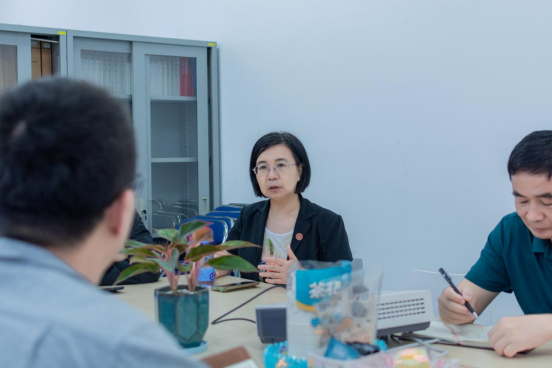 领导调研 同谋发展|校领导莅临应用科学与工程学院调研和指导实验室建设工作