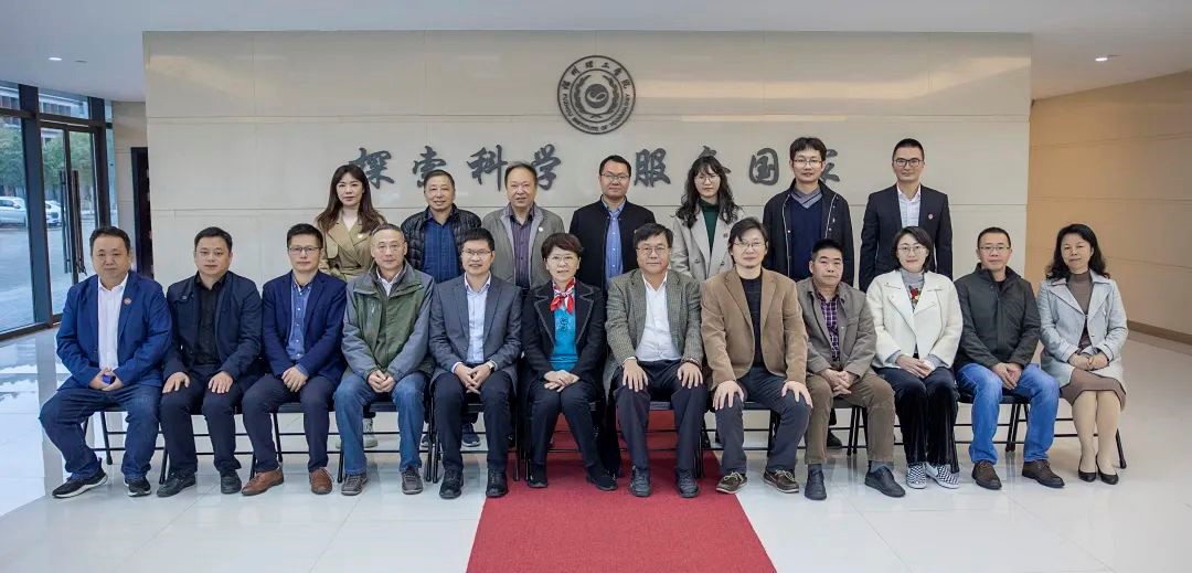 福州理工学院应用科学与工程学院迎接学士学位授权评审