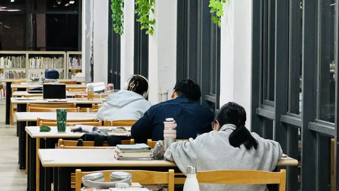 我们在这里用多元方式探索无限可能~