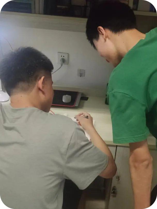 黄浩：以梦为马，不负韶华