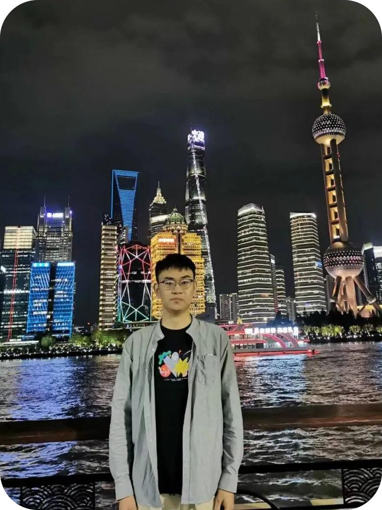 宋豪：夜色难免黑凉，前行必有曙光